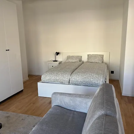 Appartement Simplon Retreat Terrace Near Station 64