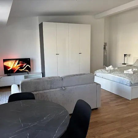 Simplon Retreat Terrace Near Station 64 Lausanne